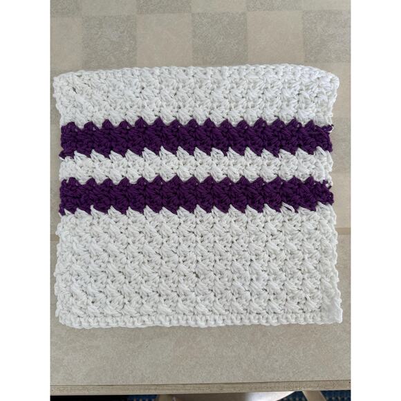 Kitchen wash cloth 100% cotton hand, crocheted two color 10” x 10” - Picture 3 of 4